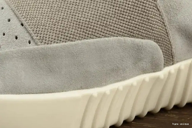 hype x Boost Yeezy Grey 750 adidas Kanye B35309 West 0613